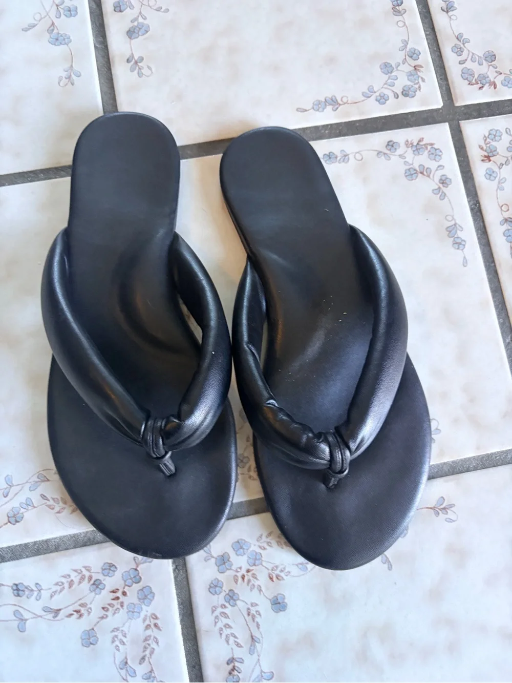 NEW SOLEI SEA women's gisel sandal in navy